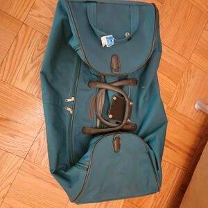Teal Samsonite Duffel Bag